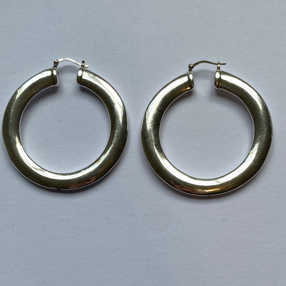 Classic Silver Hoop Earrings - Chunky Round Hoops